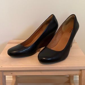 Clarks Wedge Heels, Sz 9.5